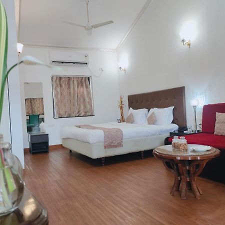 The Center Court Resort & Spa Varca Buitenkant foto