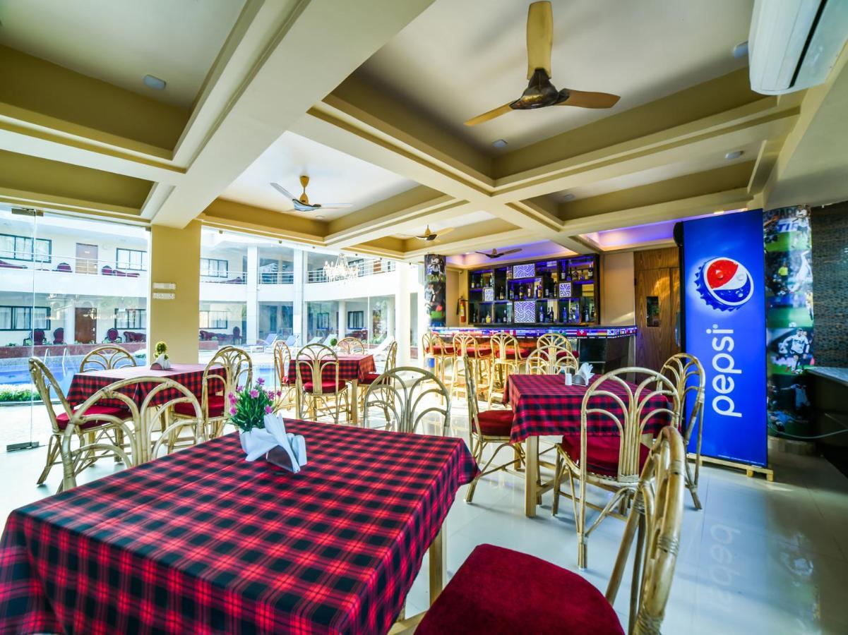 The Center Court Resort & Spa Varca Buitenkant foto