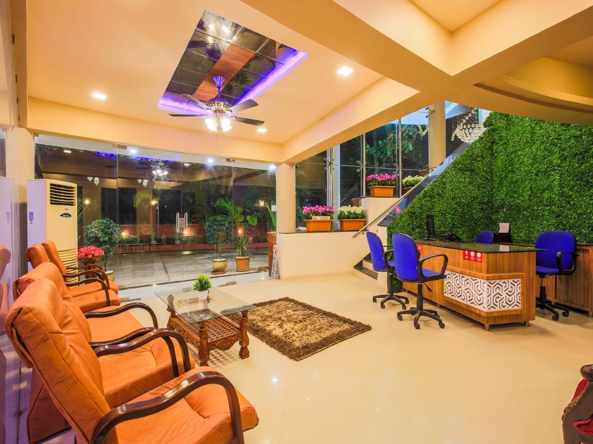 The Center Court Resort & Spa Varca Buitenkant foto