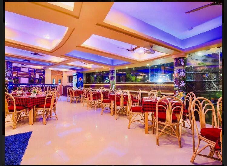 The Center Court Resort & Spa Varca Buitenkant foto