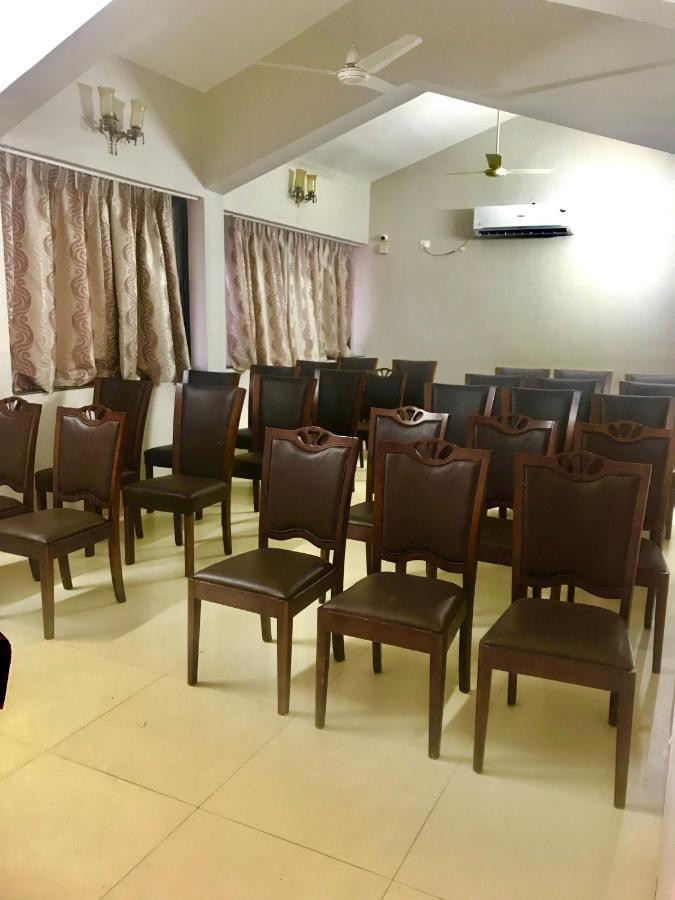 The Center Court Resort & Spa Varca Buitenkant foto